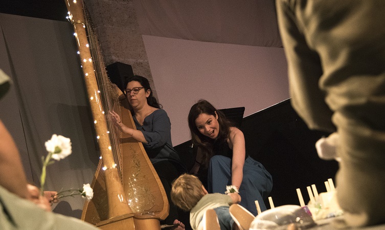 1316 sala lhorta presenta pequesol un espectaculo de soprano y arpa para bebes