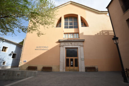 3180 mencia de mendoza ayora