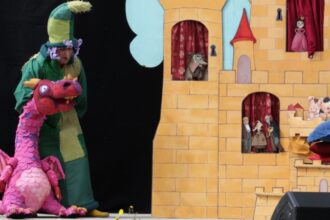 3853 sala lhorta preestrena la comedia consciencia y para los mas peques tragon el dragon