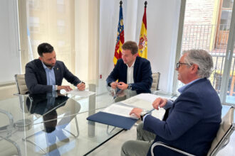 4906 sagunt firma cessio terrenys habitatges evha
