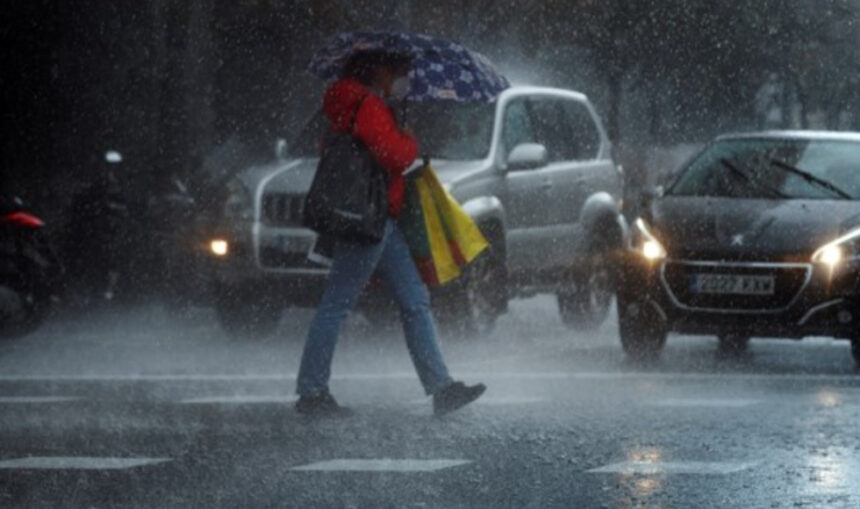 5191 coche lluvias