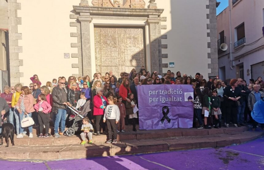 5399 sagunt protesta ermita sang inclusio dones confraria