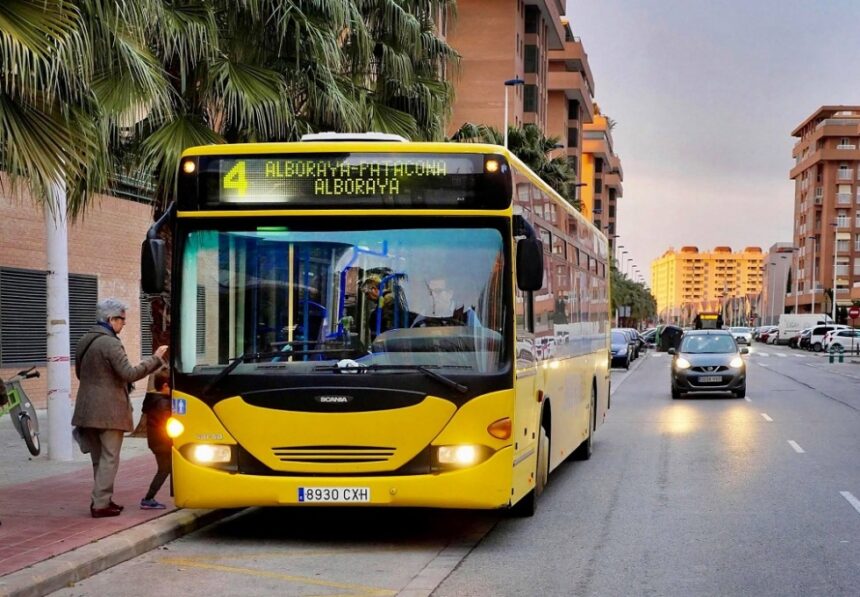5448 autobus municipal