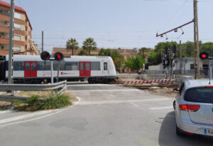 5481 paterna paso nivel metro