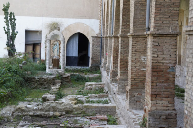 Interior del Monestir de Santa Clara de Xàtiva.