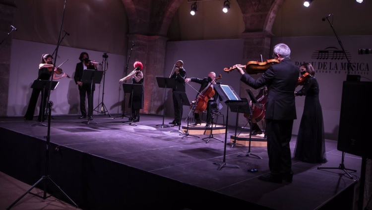5954 sweet violas protagoniza una nueva cita del ciclo cambra al palau en el almudin