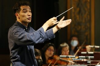 601 andres orozco estrada debuta con la orquestra de la comunitat valenciana
