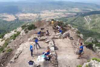 6334 pico de los ajos en yatova