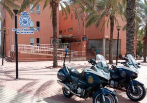 Detenido en Elche por agredir a su madre y a su hermana en estado de embriaguez 39 6764 f9fc5943bd0576ee3486870ae6030151d4f389dfminiw