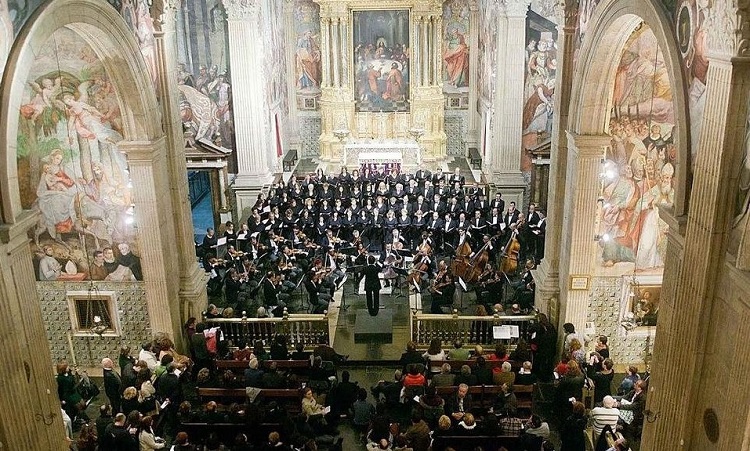 7188 la orquesta de valencia vuelve a la catedral con haydn y la sinfonia num 3 con organo de saint saens