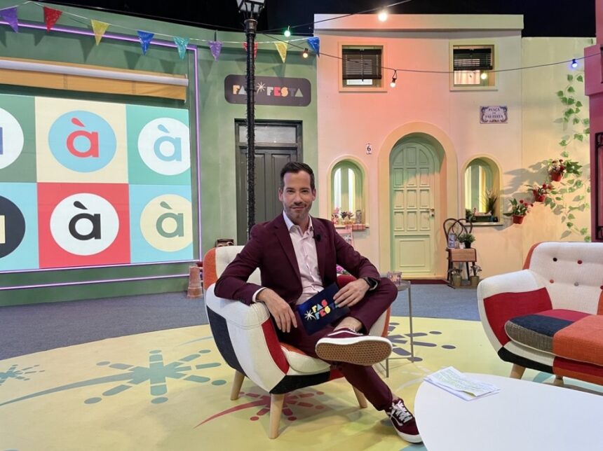 7691 ferran cano presentador de fas festa a punt
