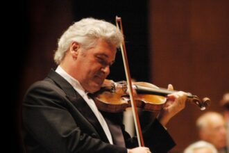 7818 el violinista pinchas zukerman dirige e interpreta con la ov el concierto de beethoven foto eva ripoll