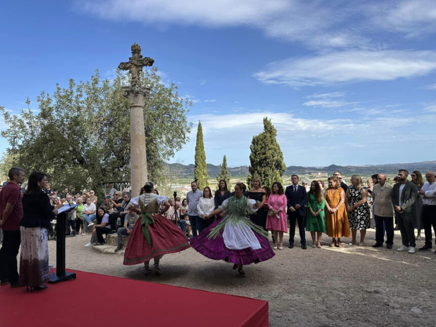 GALERIA FOTOGRÀFICA: Xàtiva celebra el tradicional acte del 9 d'Octubre a la Porta de l'Aljama per on va entrar Jaume I 1 7890 xativa 9 octubre 2024 14