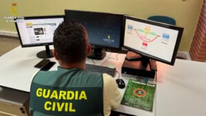 De la calle a internet: los ciberdelitos lideran la delincuencia en los municipios de l'Horta 26 7940 guardia civil ciberdelincuencia