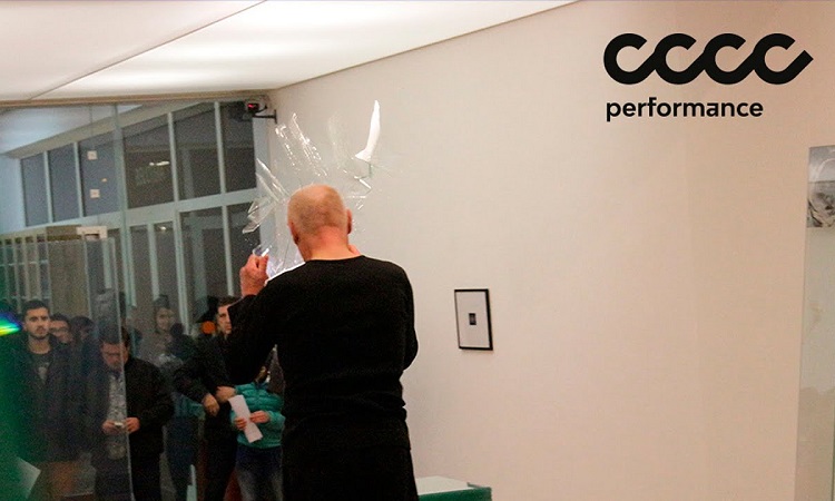 8886 el centre del carme presenta la performance del artista multidisciplinario boris nieslony