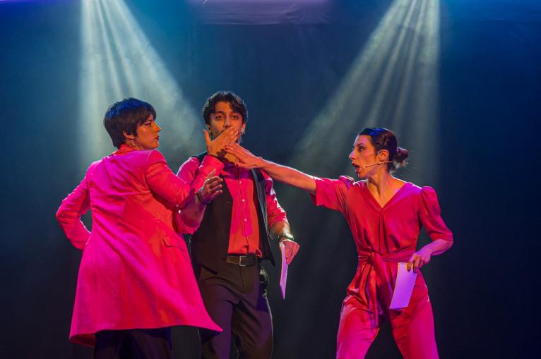 9102 teatre de labast companyia que fa la gala de premis descenia