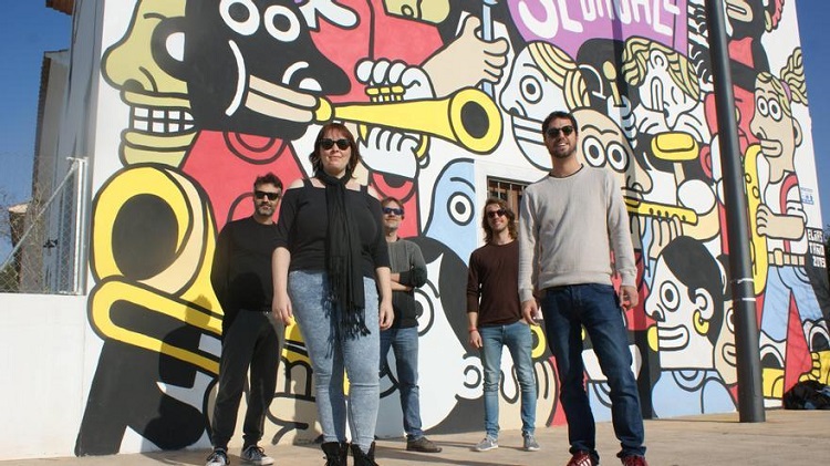 9174 la fira del llibre de valencia recibe en concierto al grupo autoctone