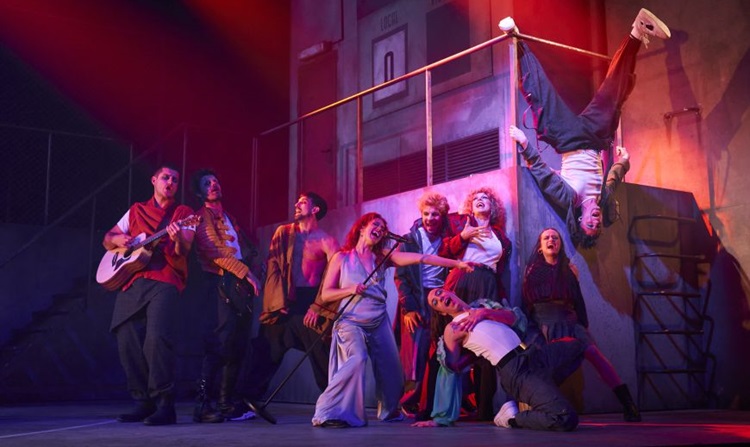 9303 dagoll dagom llega al teatro principal con su nueva obra la alegria que pasa