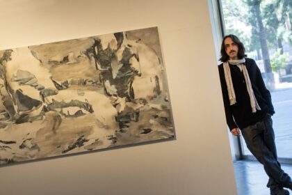 9702 pablo quesada lleva al muvim la pintura de lo invisible