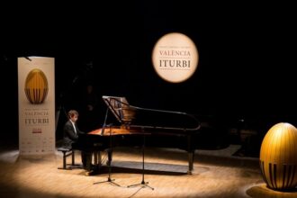 976 el premio iturbi arranca en la edicion mas concurrida de su historia