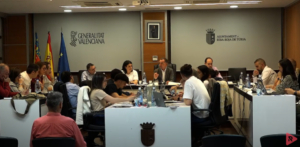 Riba-roja de Túria aprueba ampliar a 65 los compromisos de calidad de los servicios públicos 33 9843 plenari riba roja