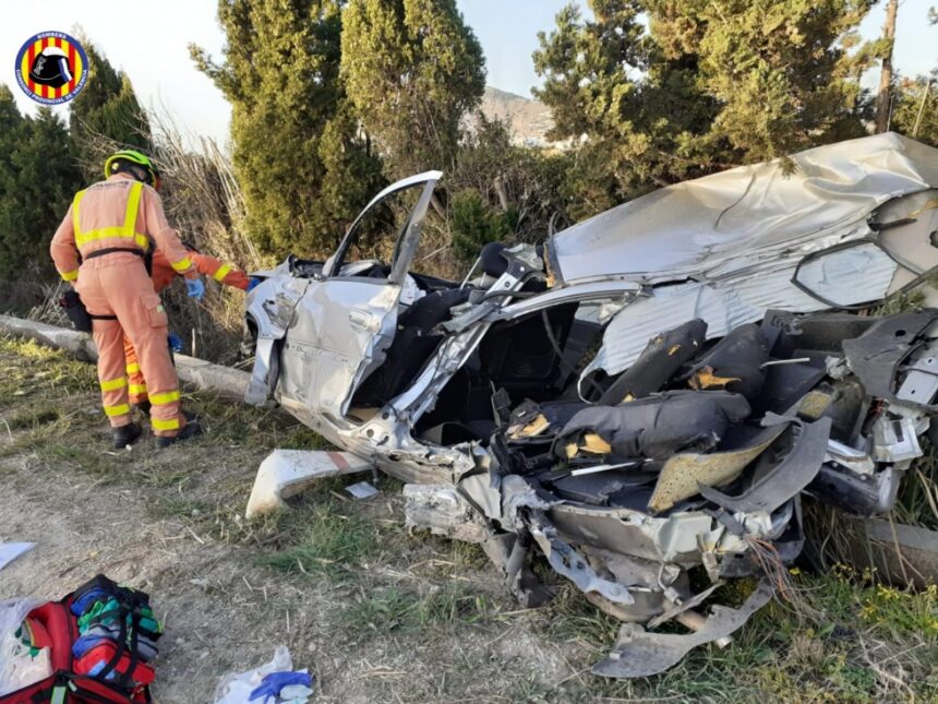 9869 cullera accident cotxe tren