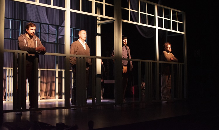 9909 sala russafa sube a escena la comedia folie a