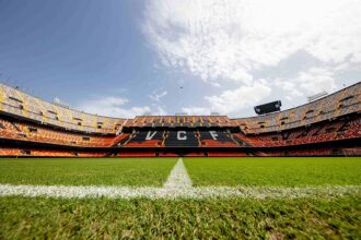 Mestalla a ras de césped