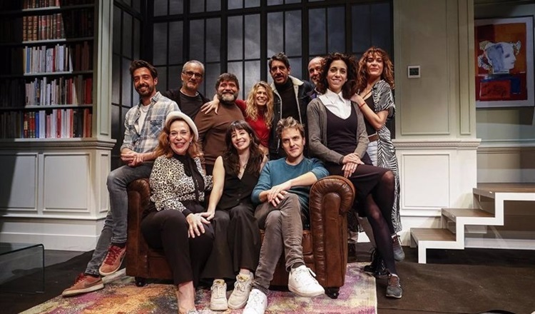 7714 el teatre talia sube a su escena la ratonera bajo una adaptacion hiperrealista
