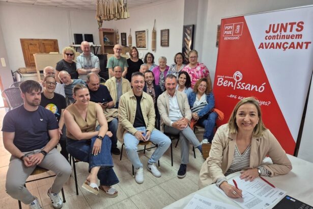Presentación de la candidatura de Amparo Navarro