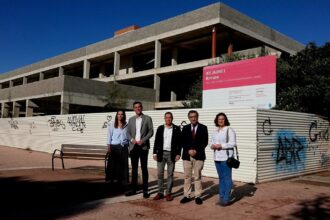Visita institucional al IES Jaume I de Burriana.