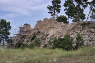 Obras en el Castillo de Chiva.