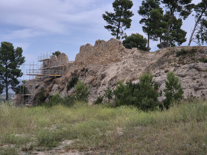Obras en el Castillo de Chiva.