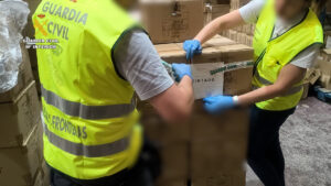 Desarticulada en Quart de Poblet y Manises una red de falsificaciones con productos valorados en 6 millones de euros 21 Op Covafunk Valencia editada.00 00 55 14.Imagen fija002