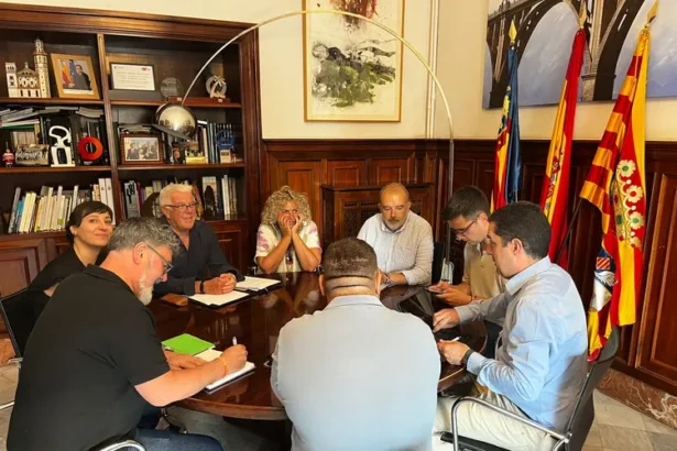 Reunioalcaldesplataformabus2