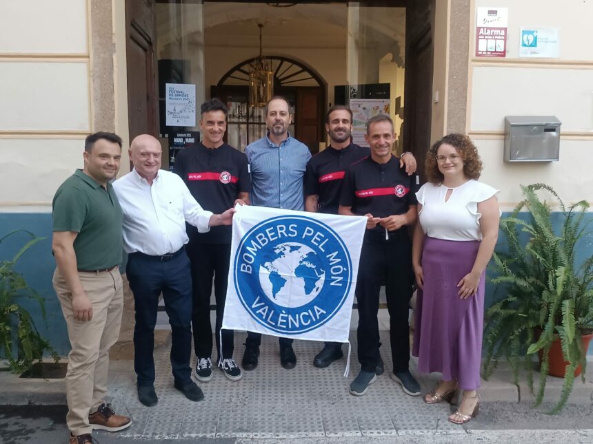 Bombers Pel Món protagoniza el pregón de Fiestas de Macastre 1 6e413180 1238 4494 88e7 cd6f4b4b1241