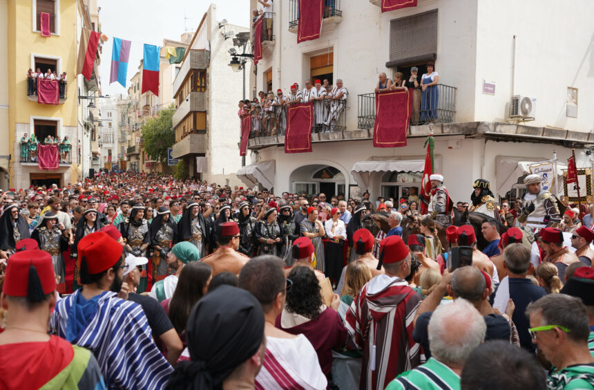 Ontinyent ja ha tancat les seues Festes de Moros i Cristians.