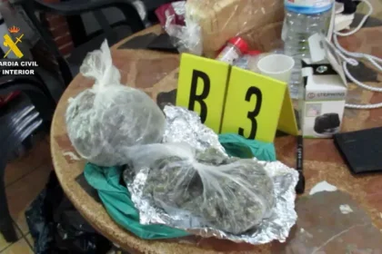 Detenidosmarihuanaalicanteeditada.00004924.Imagenfija005