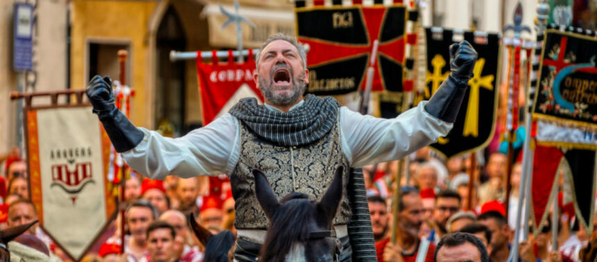 Els Moros i Cristians d'Ontinyent tornaran a desfilar per À Punt.