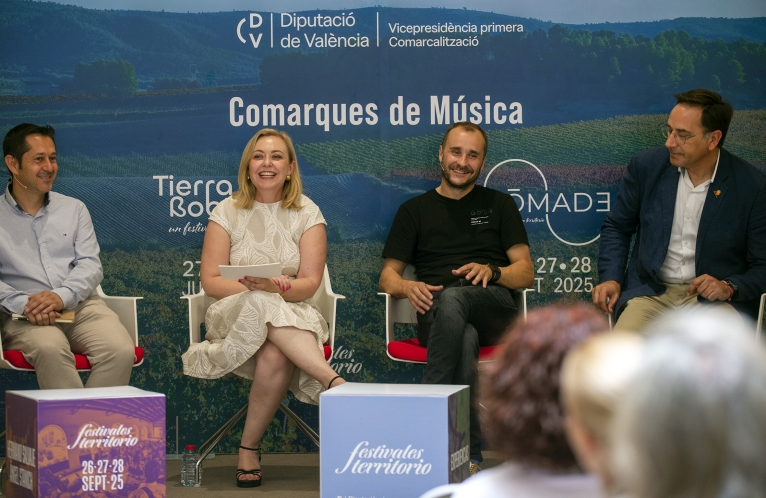 1 Presentacion Nomade y Tierra Bobal Fest foto Abulaila 2