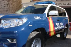 Detenidos dos hombres en Bétera por empadronar a extranjeros a cambio de dinero 26 200925