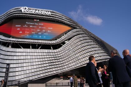 Roig Arena Valencia exterior 3