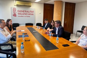 Imatge de l'entrevista entre Jorge Rodríguez i Marciano Gómez.