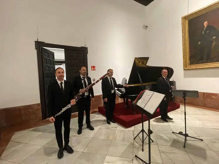 02conciertoLliriaenSevilla
