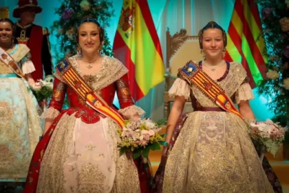 Torrent celebra la exaltación de Sara Magán como Fallera Mayor Infantil 2026 13 13