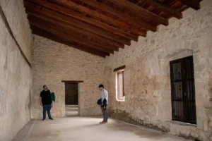 Finalizan las obras de restauración en la plaza de armas del Castillo de Morella 19 20251014Placadarmesdelcastellobres5