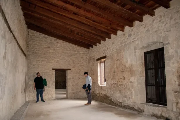 20251014Placadarmesdelcastellobres5