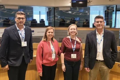 Membres de l'expedició valenciana a Brussel·les.