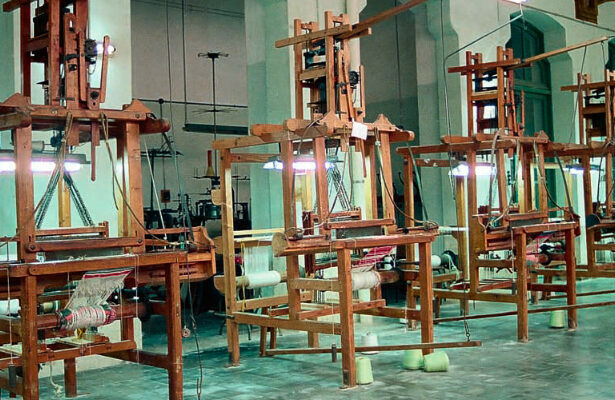 Telares del Museo Industrial de Alcoi.