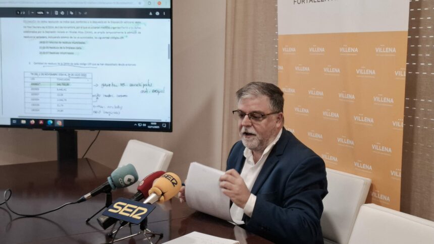 FulgnecioCerdán, alcalde de Villena.